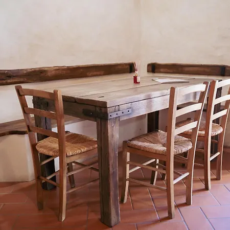 Casone Ugolino Apartamento *